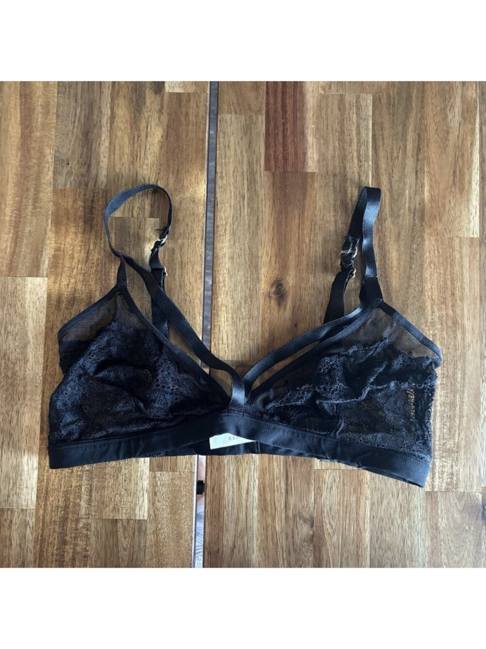 NAJA CO Black Sheer Bralette Bra‎ Floral Lace Romantic Whimsigoth Fairy Size M